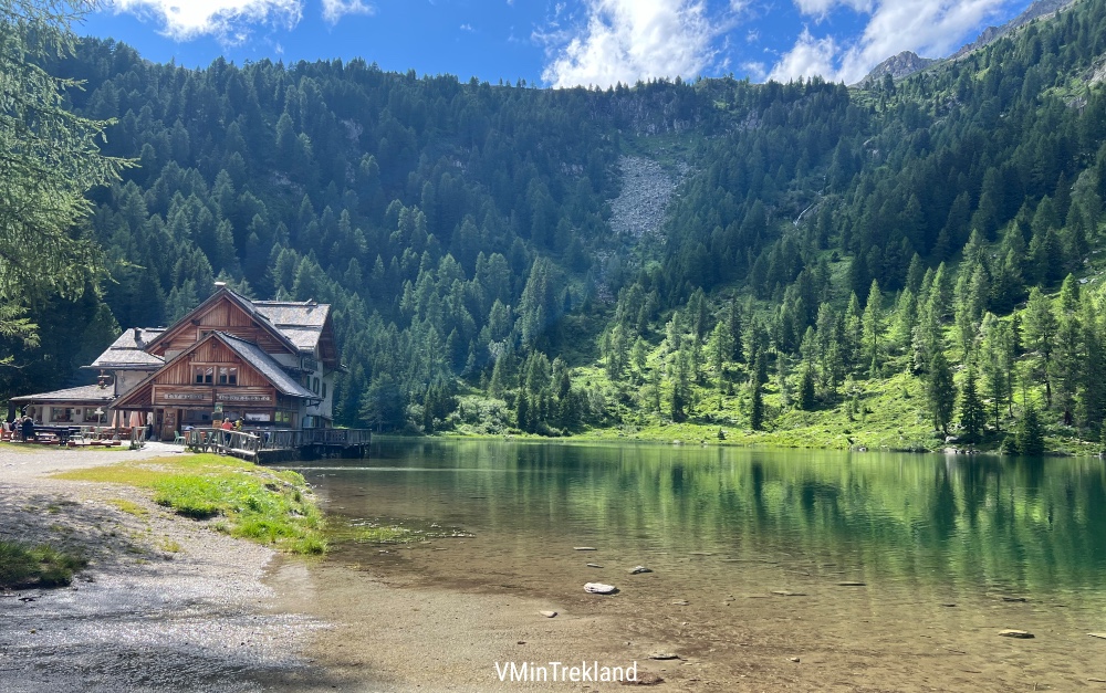 Lago Nambino e Rifugio Lago Nambino
